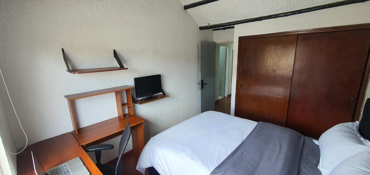 Pensión Portal Norte 170 Acogedoras Con Todos Servicios *