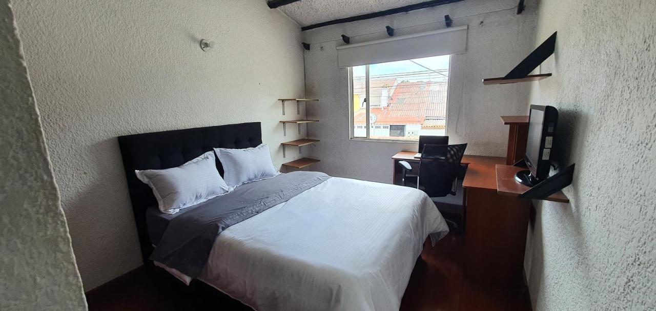 Portal Norte 170 Acogedoras Con Todos Servicios Pensión Bogotá
