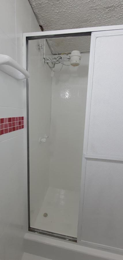 Pensión Portal Norte 170 Acogedoras Con Todos Servicios